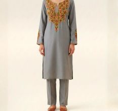 Handcrafted Kashmiri Cotton Viscose Kurta with Paisley Embroidered Yoke